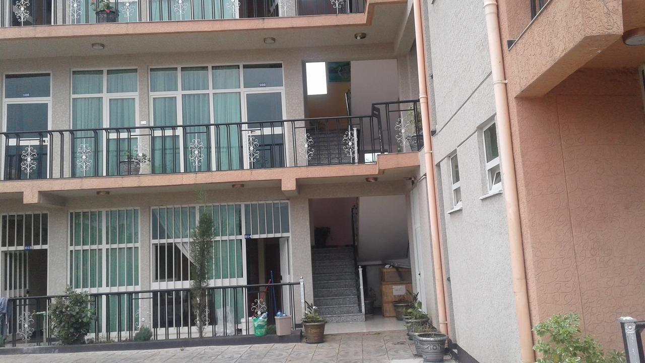Caron Pension Bahir Dar Exteriér fotografie